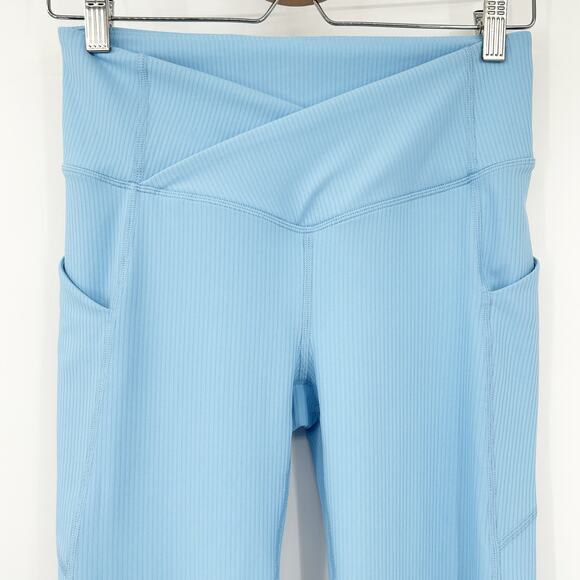 Fabletics Womens Oasis Rib HW Crossover V-Waist Kick Flare Active Yoga Pants S - Picture 3 of 7